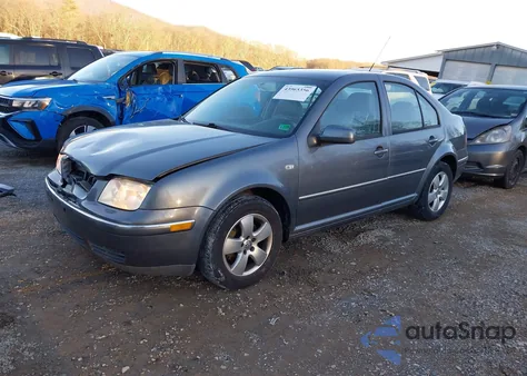 2005 Volkswagen Jetta Gls 2.0L из США, поврежденный, VIN 3VWSK69M85M017190